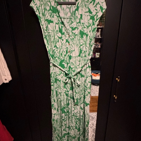 Zara Green and White Floral Maxi Dress - Picture 3 of 4